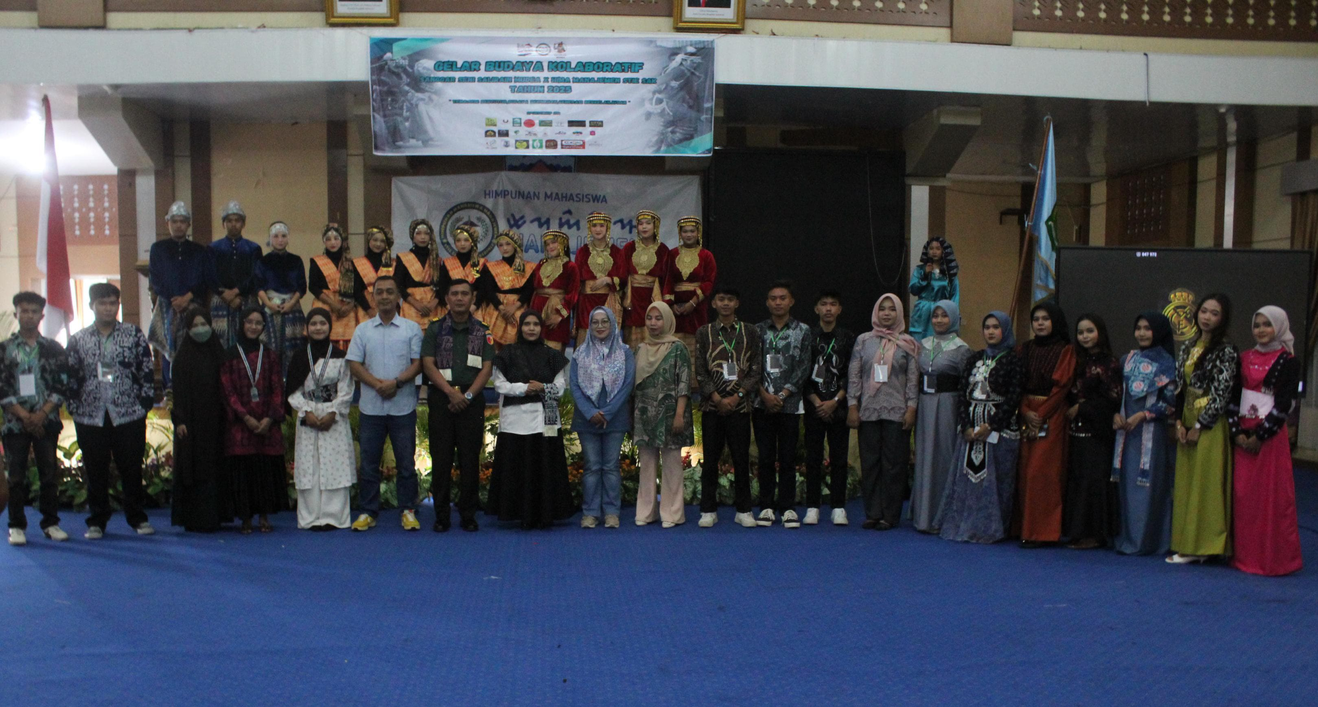 Sanggar Saruin Mudan x Hima Manajemen STIE Sak Sukses Gelar Pagelaran Budaya Spektakuler