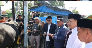 Pimpinan DPRD Kota Sungai Penuh Hadiri Penyerahan Bantuan Sapi Kurban Presiden RI