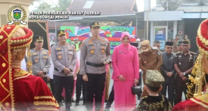 Wakil Ketua I DPRD Hardizal Hadiri Serah Terima Jabatan Kapolres Kerinci